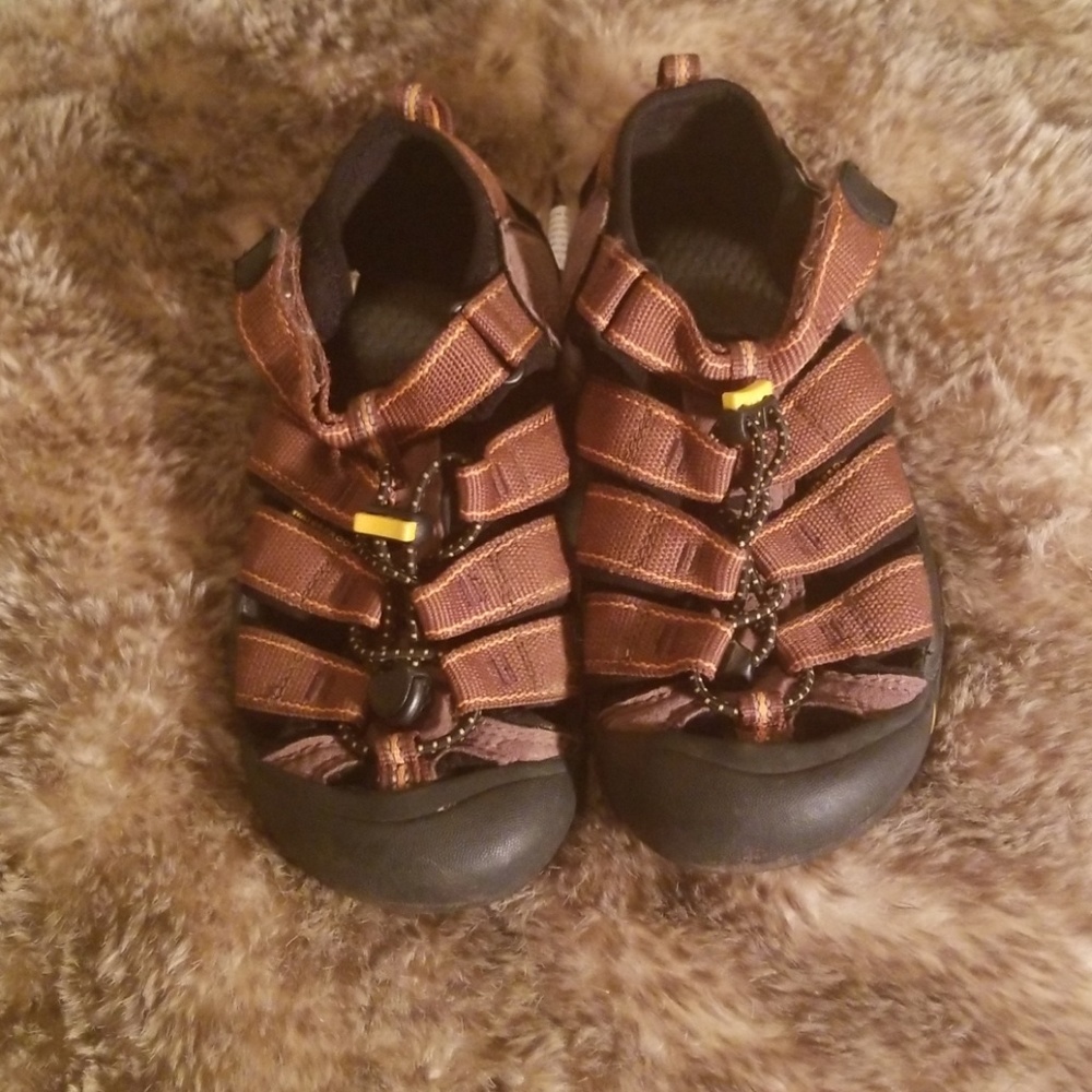 Kids Brown Keen Sandals